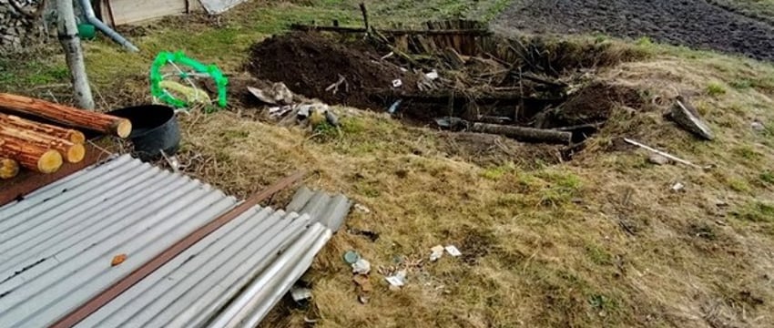 В Брестской области на приусадебном участке пенсионер обнаружил более сотни патронов
