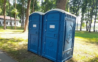 В Озерах неизвестный украл… биотуалет