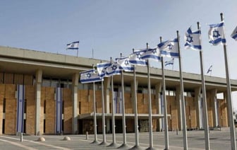 Макрон напомнил премьеру Израиля, что ООН указом создала его страну