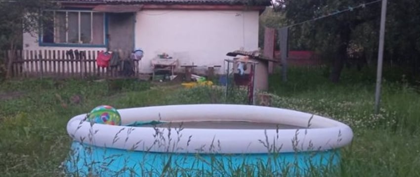 В Беларуси годовалый ребенок утонул в надувном бассейне