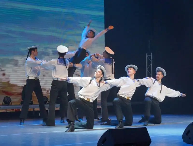 В Бресте вручили орден Матери женщинам, родившим и воспитавшим пятерых и более детей