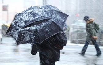 Синоптики предупредили белорусов о приходе «влажной массы» с Украины. Где в среду ждать снег с дождём?