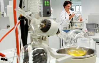 Совмин разрешил 6 ведомствам потратить на научные разработки 22,6 млн рублей. Кому сколько выделили? — Официально