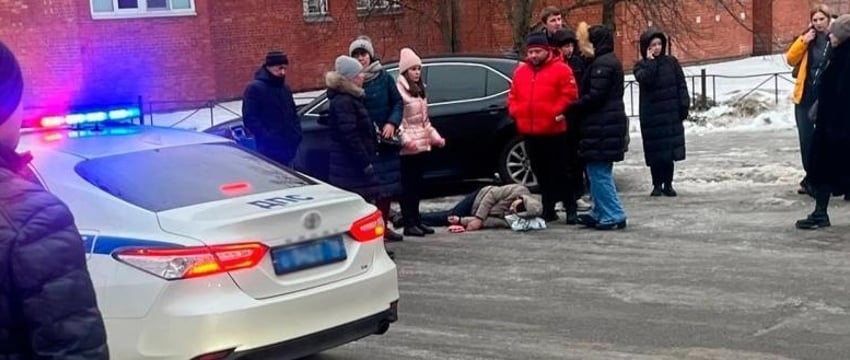 В Санкт-Петербурге расстреляли везшего детей водителя