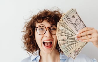 Белорусский рубль снизился к евро 18 апреля на БВФБ