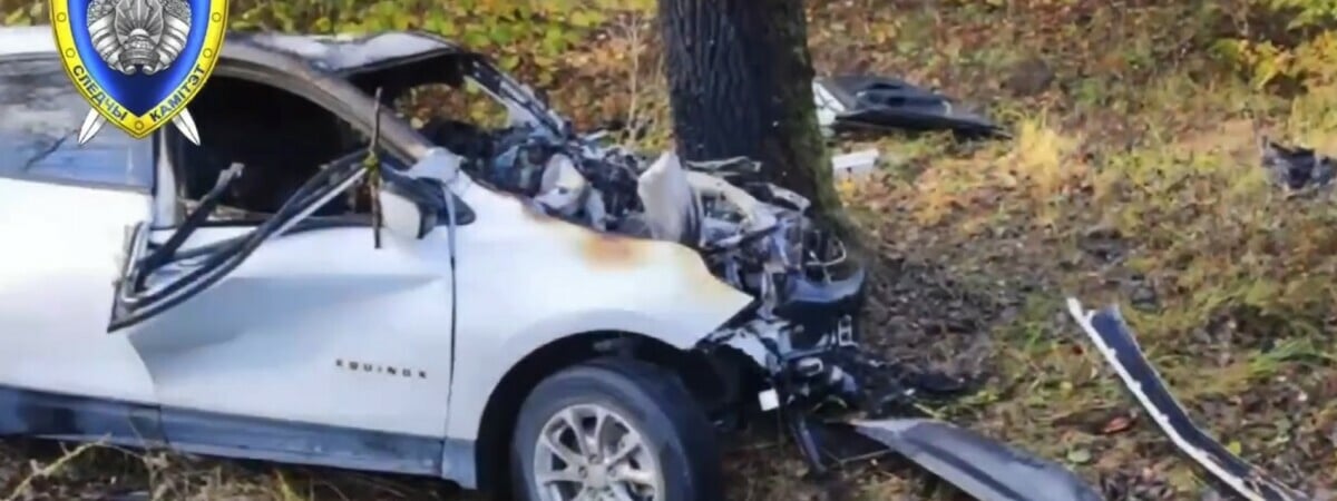 В Свислочском районе водитель сгорел прямо в машине — Видео