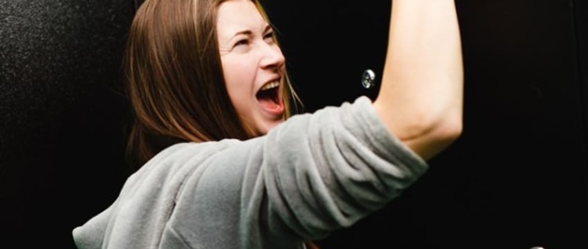 Разбор ситуации с шумными соседями