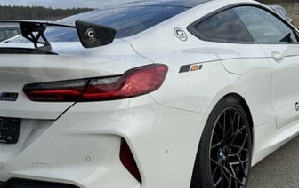 В Беларуси продают эксклюзивный BMW M8. Сколько просят за авто?