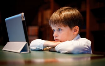 YouTube решил запретить детям комментировать видео