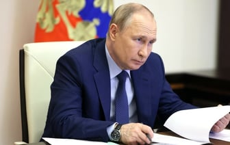 Путин разрешил переселяться в РФ на льготных условиях иностранцам, не принимающим «деструктивные установки своих стран»