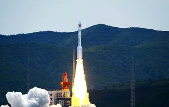 В Китае признались, что их самая большая ракета взорвалась в космосе