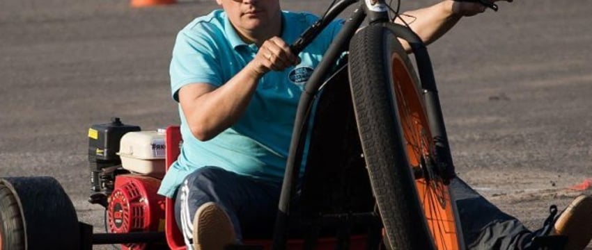 От самодельных машинок – до прибыльного дела. Как парень из провинции создал бизнес с профессиональной мототехникой
