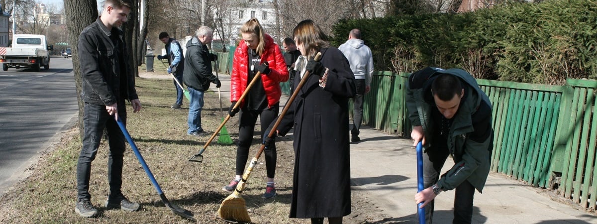 Совмин озвучил дату республиканского субботника. Куда предложил направить заработанные белорусами деньги?