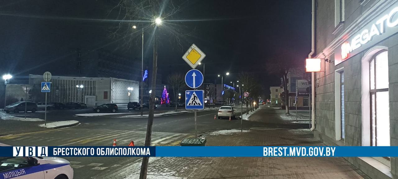 В Барановичах пьяный водитель сбил женщину на пешеходном переходе