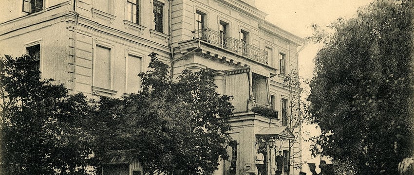 Губернаторскому дворцу в Витебске собираются вернуть прежний облик, сумма в смете превышает 42 млн. руб.