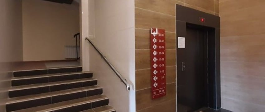 Как часто коммунальщики должны убирать подъезды