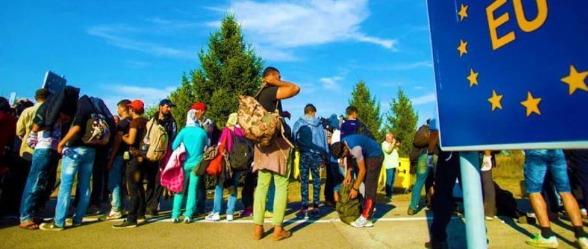 ЕК раскритиковала Венгрию за угрозу отправить мигрантов в Брюссель