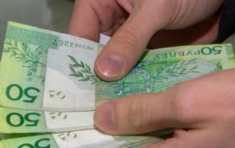 Кража денег в Лунинце: Житель обратился в полицию