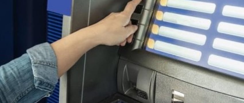Купюры в 5 рублей перестанут принимать в инфокиосках и банкоматах: узнали, в каких