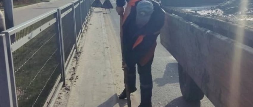 В Бресте ведется промывка сетей дождевой канализации