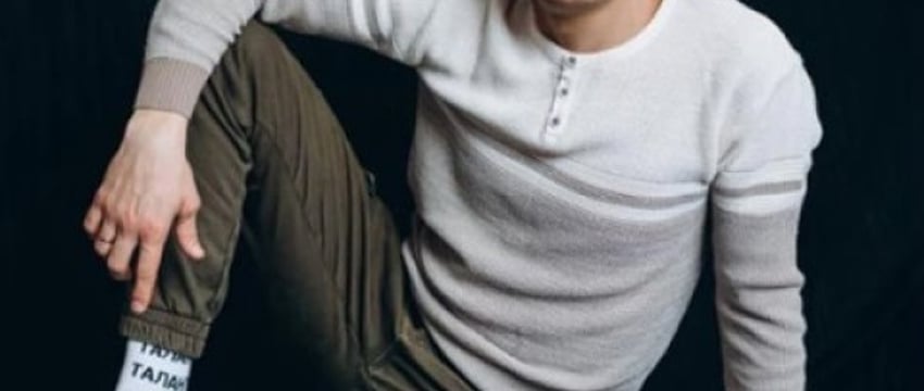 Как железнодорожник стал звездой TikTok, танцуя на фоне зданий в Барановичах