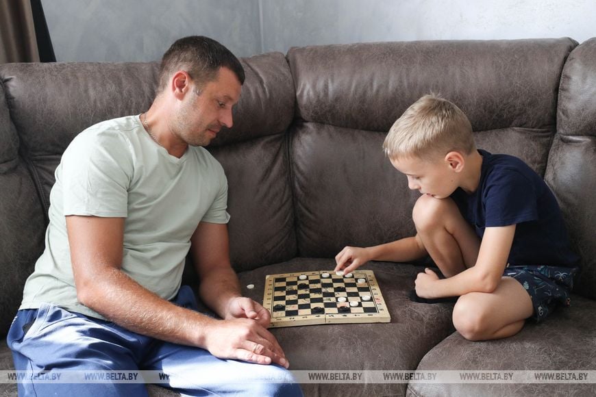 Врачи ставили бесплодие. История супругов Мельник - финалистов конкурса «Семья года»