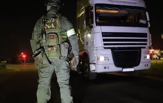 Брестские таможенники выявили преступную схему ввоза транспортных средств на территорию ЕАЭС. Видео задержания