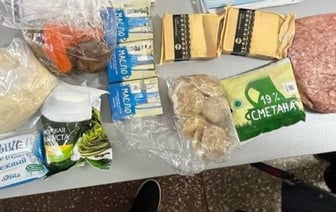 Повара учреждения образования задержали, когда она выносила продукты питания