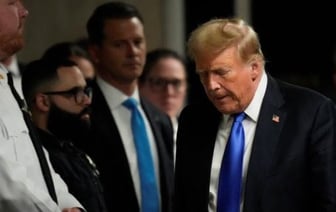 Виновность Трампа в фальсификации документов по выплатам порноактрисе