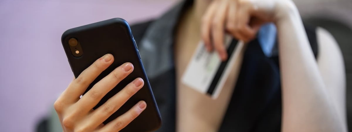 Абоненты МТС пожаловались на скрытые платные подписки. Как за год белорусы могут потерять 150 рублей?