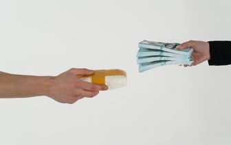 Минздрав Беларуси запретил ввоз ряда стеклоомывающих жидкостей из РФ