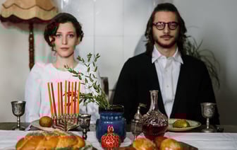 В Минске пенсионерка ударила мужа топором по голове, а потом вызвала себе скорую, потому что поплохело