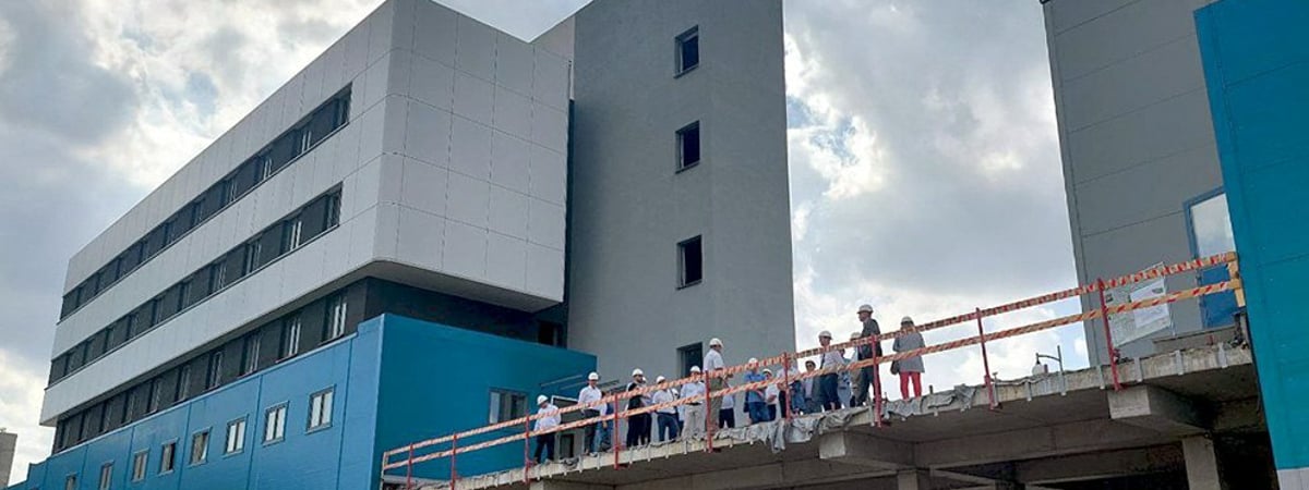 В «Минсктрое» рассказали, зачем построили на поверхности большое здание для минского метро — Фото