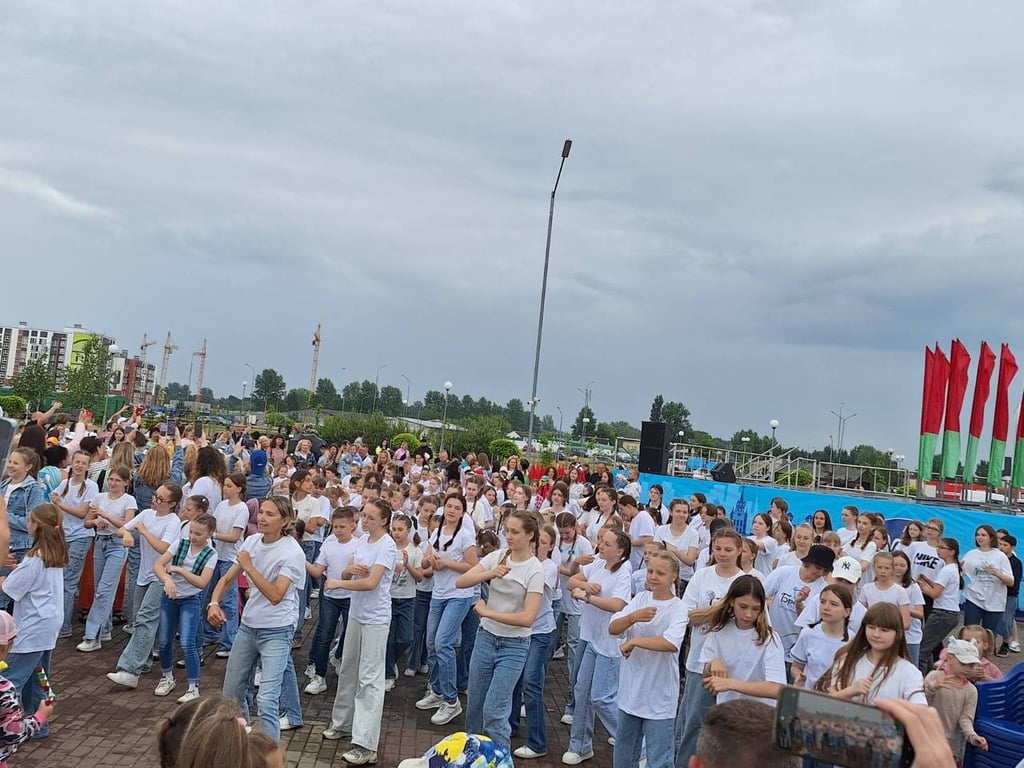 Праздник «Дети Нового 1000-летия» прошел в Парке 1000-летия г.Бреста