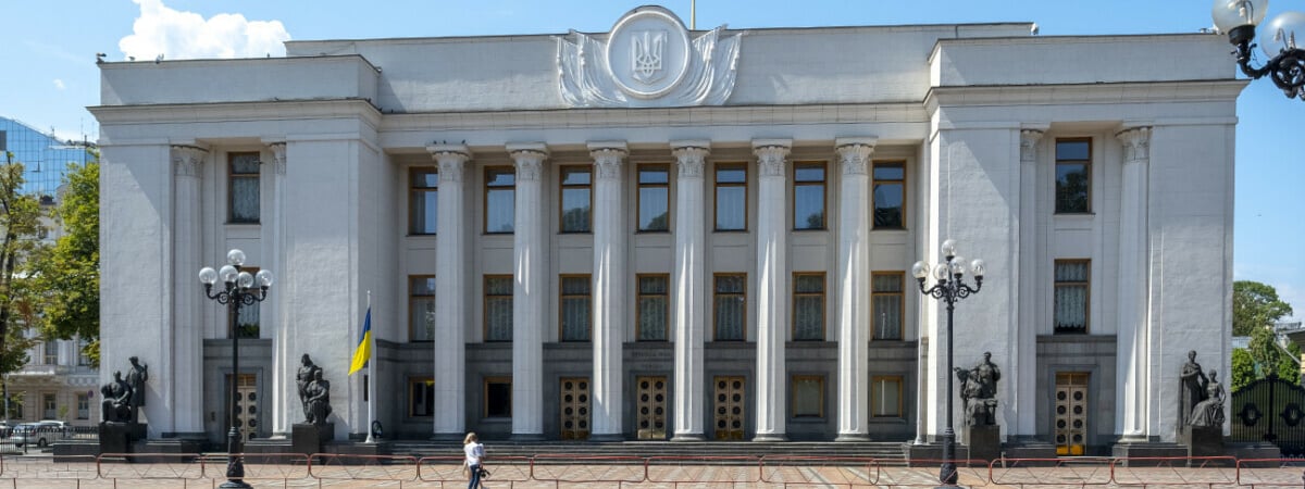 Киев разорвал два соглашения с Минском о пограничном сотрудничестве