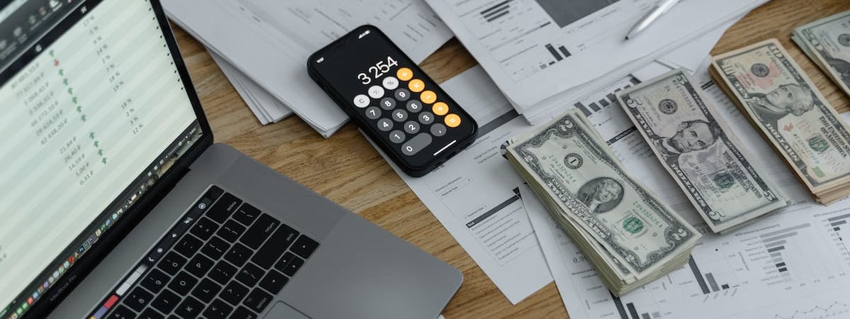 Средняя зарплата в Беларуси в феврале увеличилась на 34,5 рубля