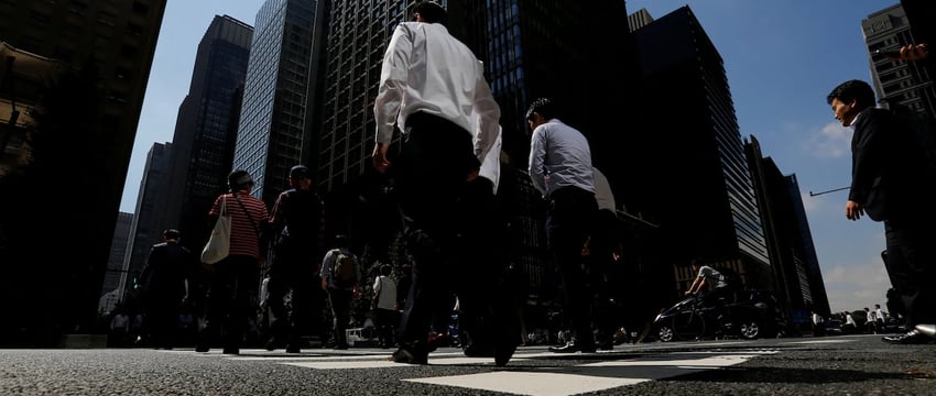 Более 40% японских компаний не планируют использовать искусственный интеллект: опрос Reuters