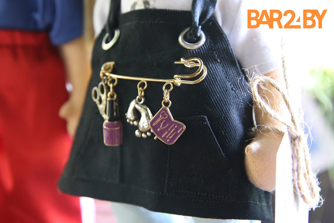 «Чувствую себя феей». Портретных кукол по фотографиям шьет жительница Барановичей