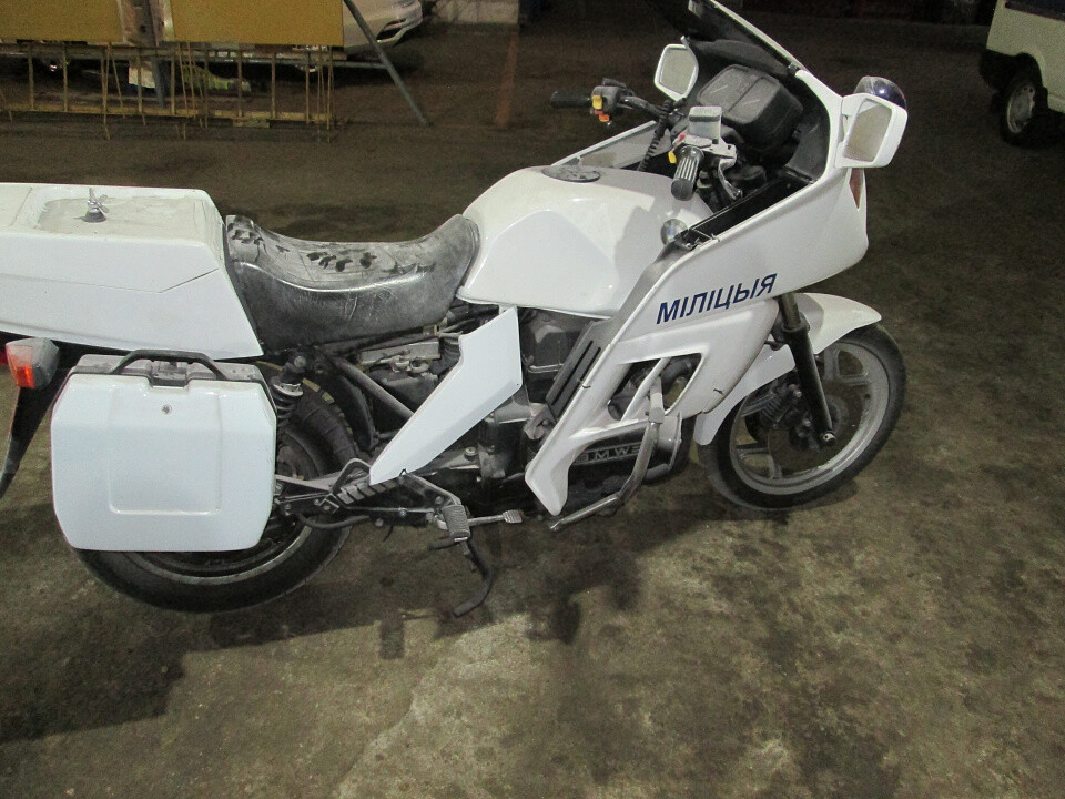 Мотоцикл BMW, служивший в «Стреле», выставили на продажу