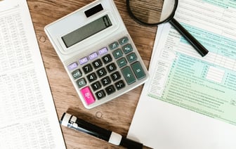 Крупнейший банк Кипра с 2022 года закрыл около 20 тысяч счетов россиян