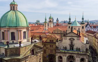 Папа Римский принял у себя в Ватикане таинственного гостя из России