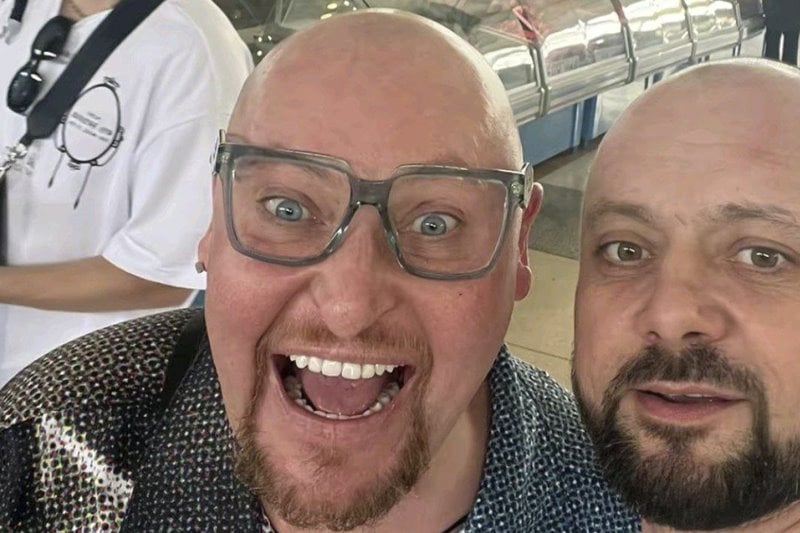 Мужчина встретил в Минске на рынке певца, который был очень популярен в девяностые годы. Многие знают этого артиста