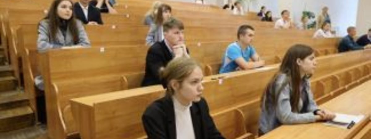 Как в белорусские вузы набирали абитуриентов