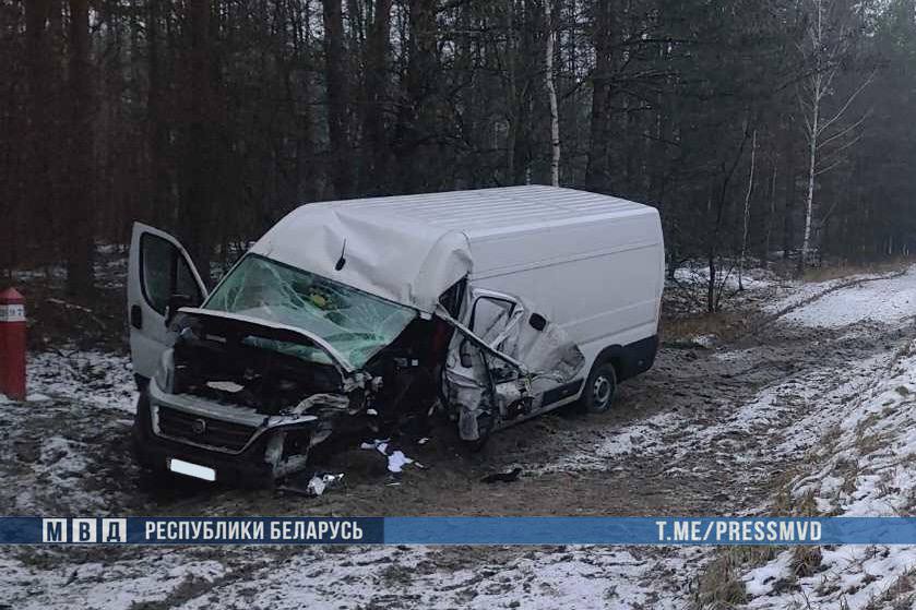 Страшное ДТП на Гомельщине: один человек погиб и двое пострадали, в том числе ребенок