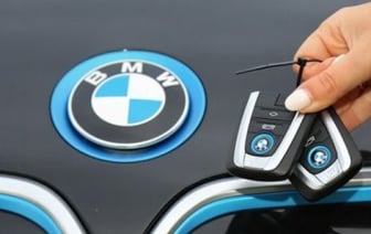 Удостоверение договора о покупке авто у нотариуса: сколько стоит и каковы основные нюансы