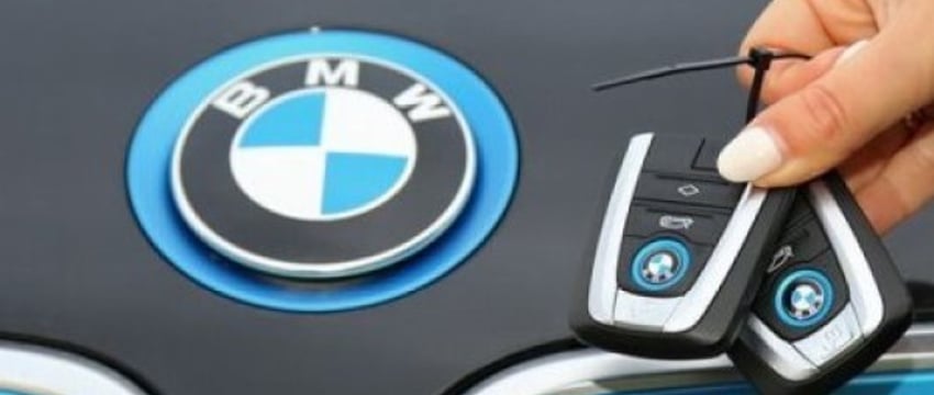 Удостоверение договора о покупке авто у нотариуса: сколько стоит и каковы основные нюансы