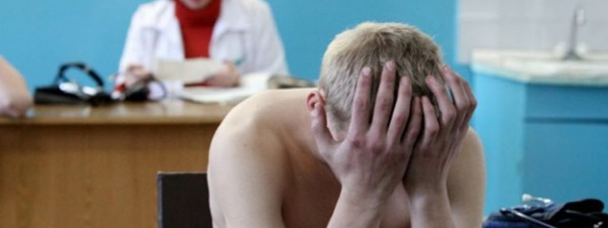 Призывникам разрешили проходить медкомиссию только в госучреждениях