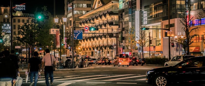 В Полоцке ремонтируют теплосети по улице Октябрьской. Когда откроют движение?