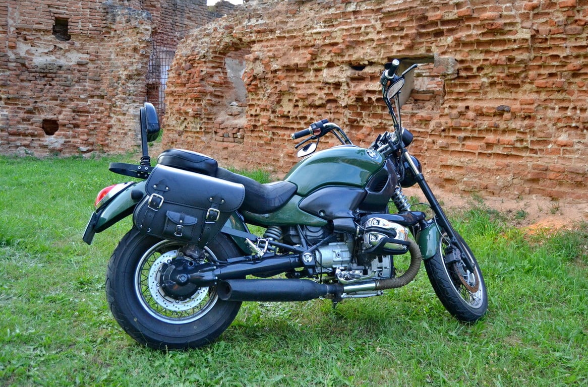 Житель Брестской области три года колесит на легендарном BMW R 1200C