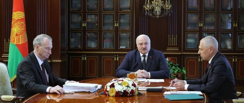 Лукашенко о ВНС как политическом ядерном оружии